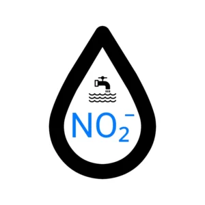 Grafika usługi fizykochemicznego badania wody przedstawia kroplę wody, w której jest napis "NO2-"